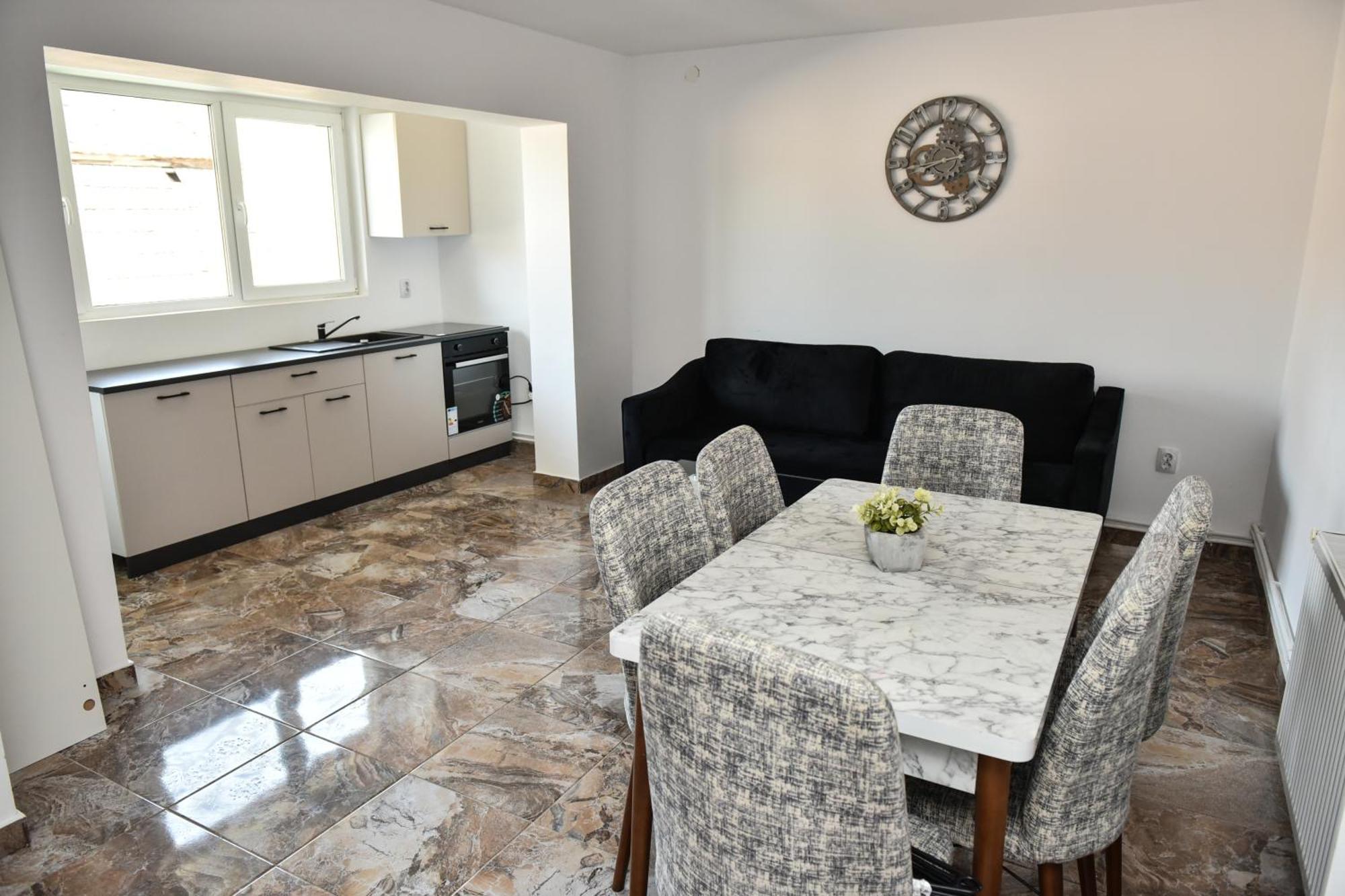 Apartament'S Moise 图尔达 外观 照片