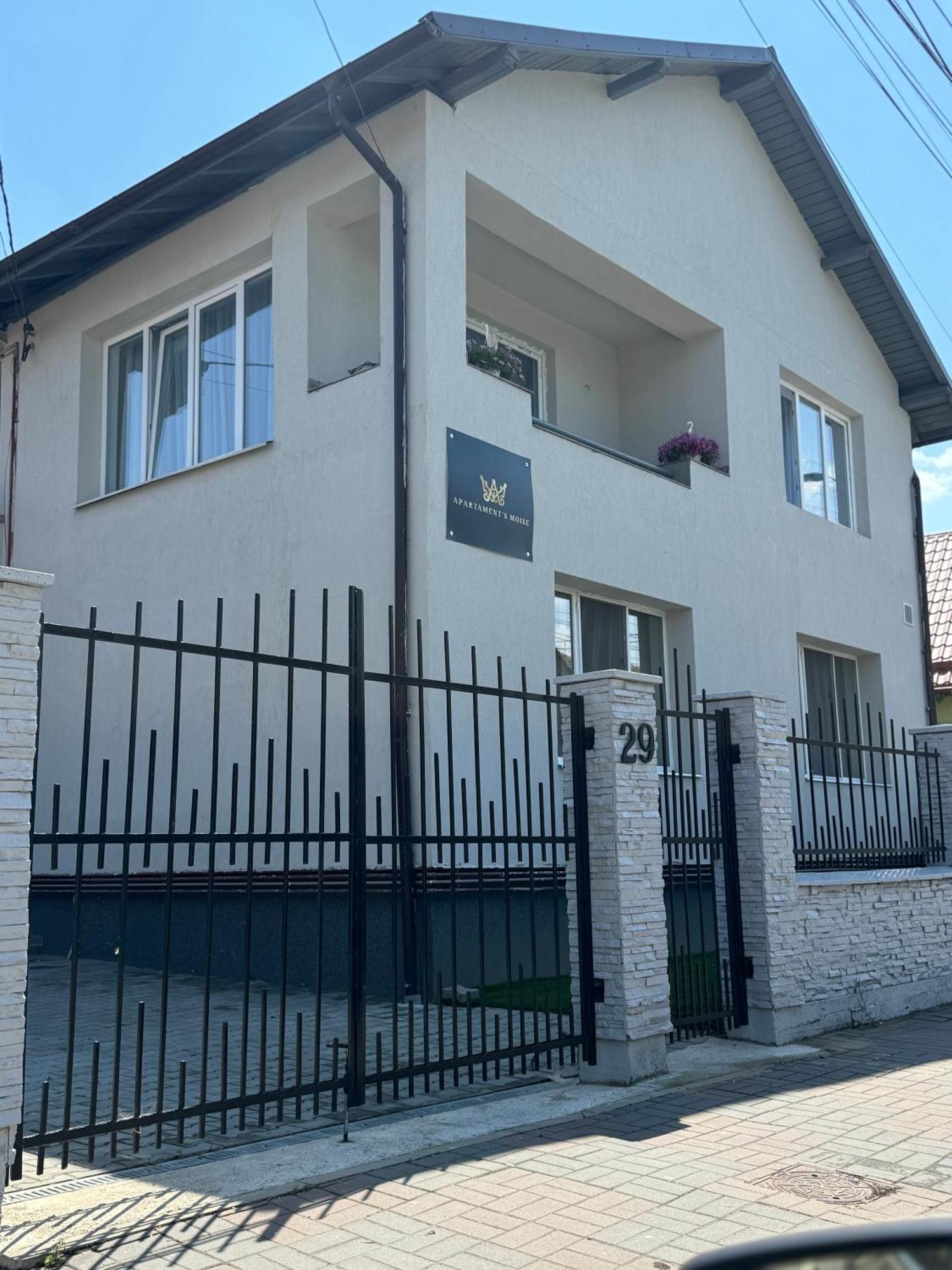 Apartament'S Moise 图尔达 外观 照片